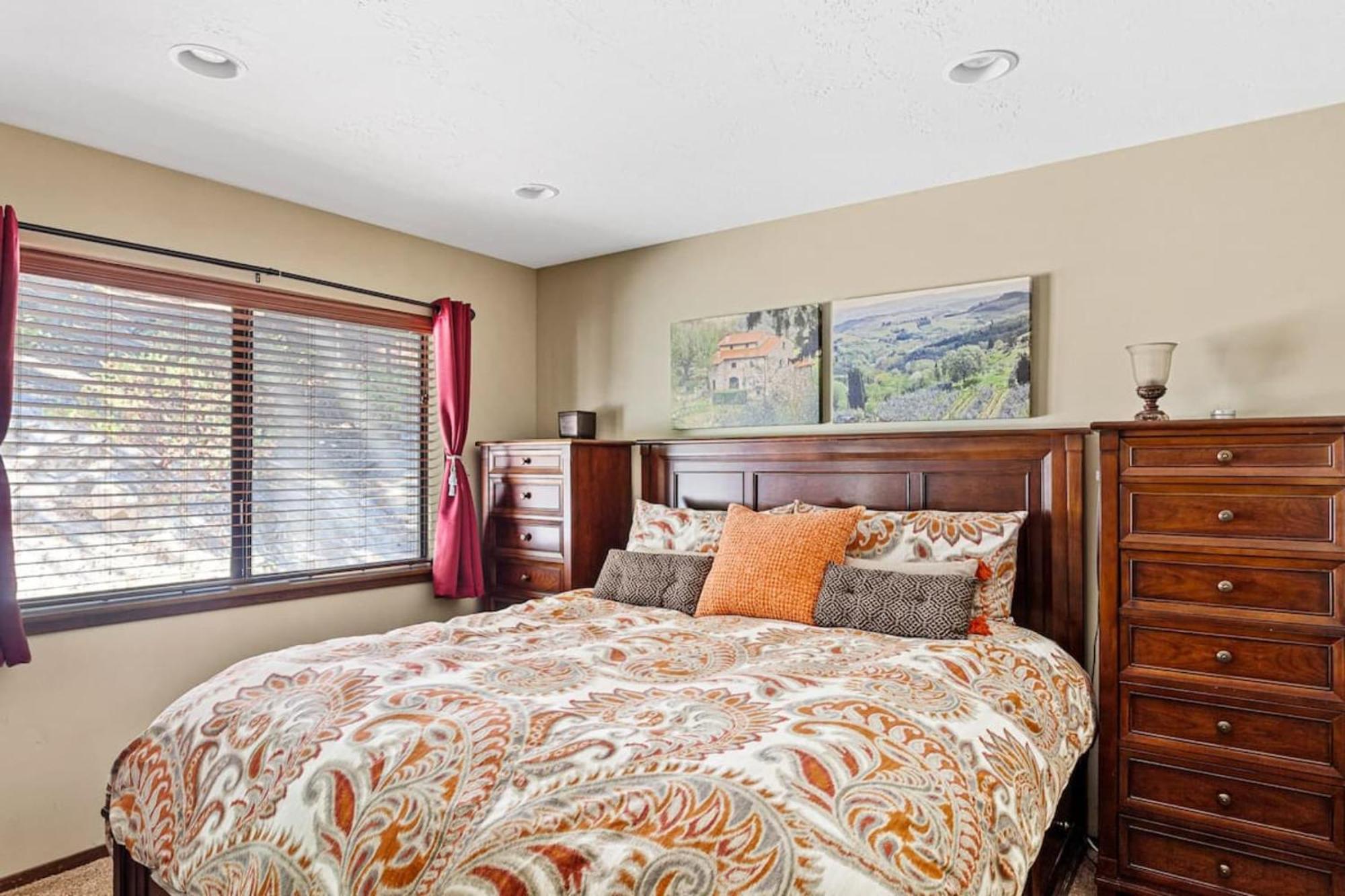 Sutter Ln By Avantstay Beautifully Remodeled Kitchen,4Cabin-Chic Bedrooms Blue Jay Екстериор снимка