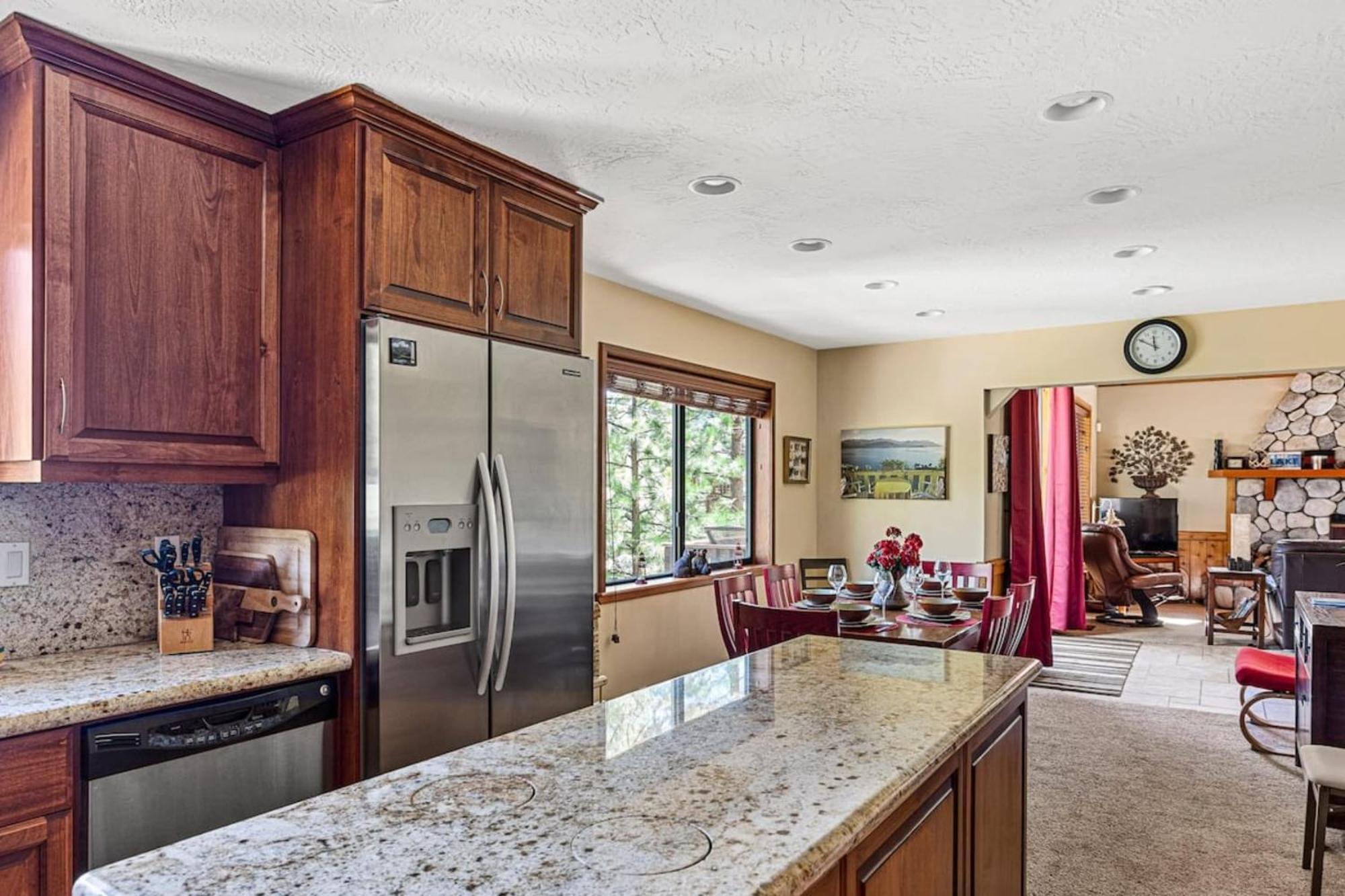 Sutter Ln By Avantstay Beautifully Remodeled Kitchen,4Cabin-Chic Bedrooms Blue Jay Екстериор снимка